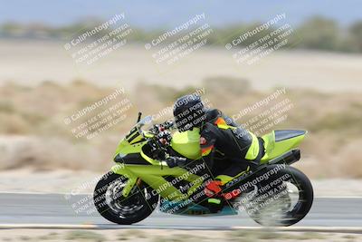 media/May-05-2025-Moto Forza (Mon) [[3c1838c5e5]]/2-B Group/Session 3 (Panning Test Turn 14 Inside)/